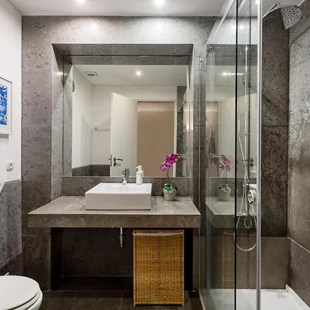 Chiado Mercy I Апартаменты *