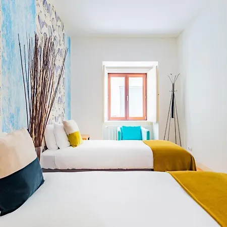 Chiado Mercy I Apartment